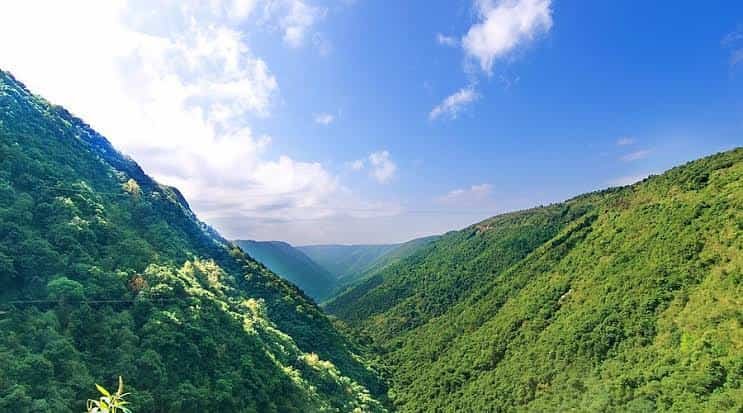 Mawkdok Dympep Valley, Meghalaya